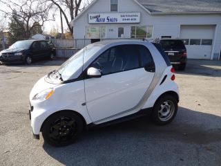 Used 2013 Smart fortwo 2dr Cpe Pure for sale in Sarnia, ON