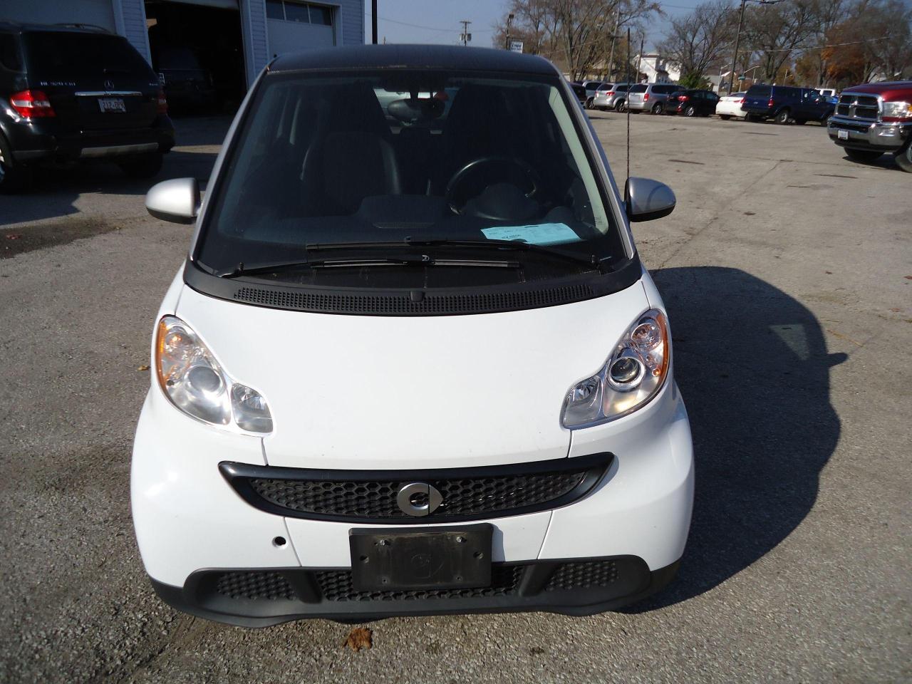 2013 Smart fortwo 2dr Cpe Pure - Photo #3