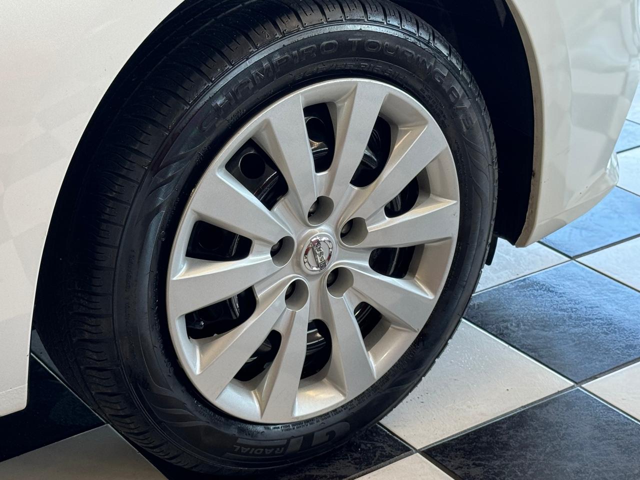 2019 Nissan Sentra SV+Tinted+Camera+ApplePlay+RemoteStart+CLEANCARFAX Photo120