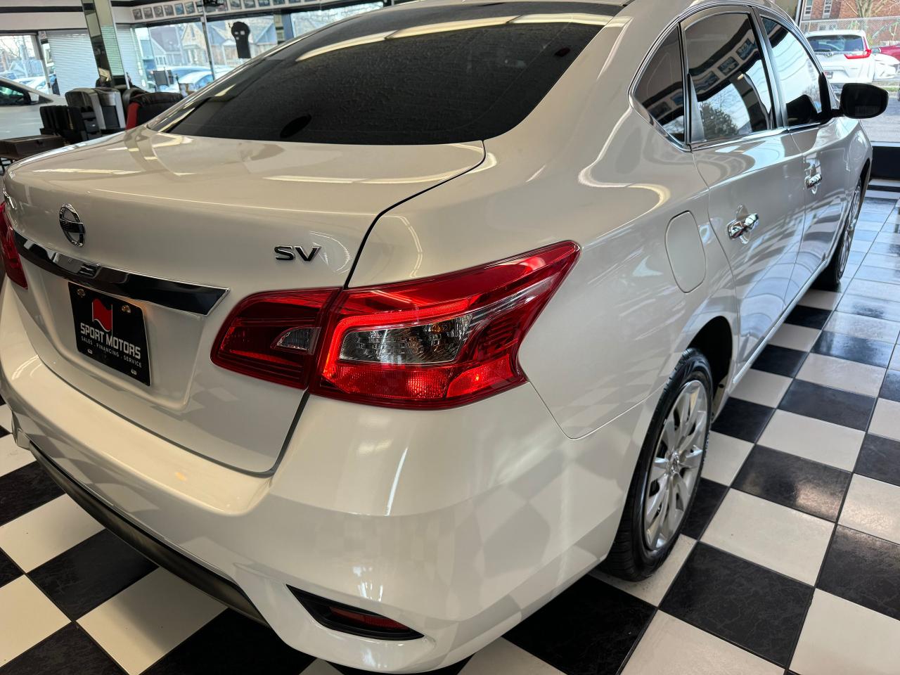 2019 Nissan Sentra SV+Tinted+Camera+ApplePlay+RemoteStart+CLEANCARFAX - Photo #41