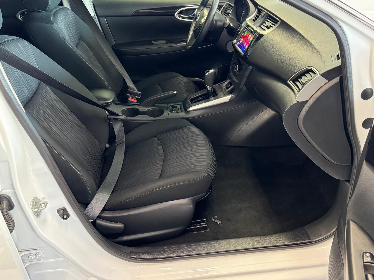 2019 Nissan Sentra SV+Tinted+Camera+ApplePlay+RemoteStart+CLEANCARFAX - Photo #23