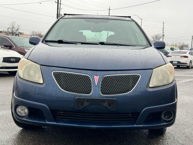 2007 Pontiac Vibe CLEAN CARFAX Photo2