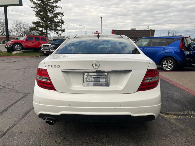 2013 Mercedes-Benz C-Class LEATHER|ROOF|HTD SEATS|BLUTOOTH|ACURA|AUDI|BMW| Photo7