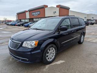 Used 2015 Chrysler Town & Country TOURING for sale in Steinbach, MB