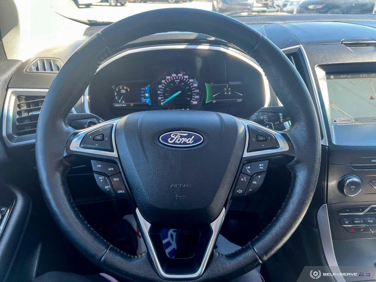 2018 Ford Edge SEL / AWD / ROOF / NAV / NO ACCIDENTS - Photo #20
