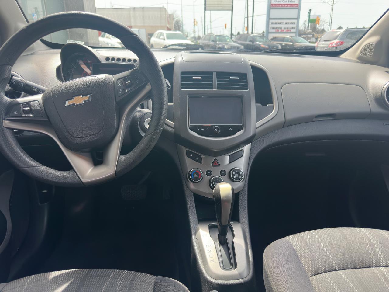 2014 Chevrolet Sonic LT Photo4