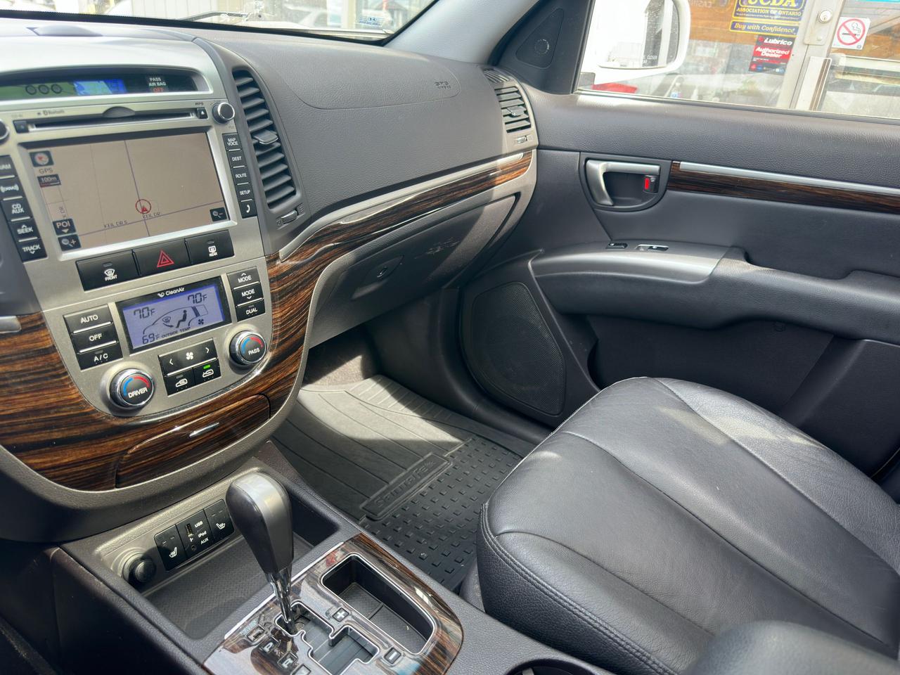 2010 Hyundai Santa Fe Limited w/Navi - Photo #5