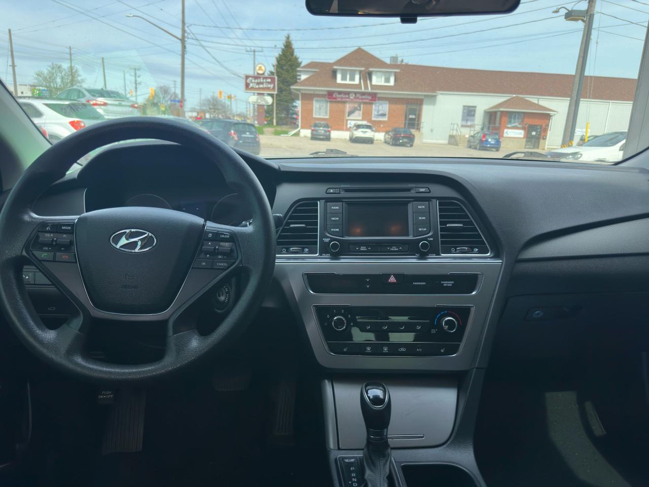 2016 Hyundai Sonata 2.4L GL - Photo #5