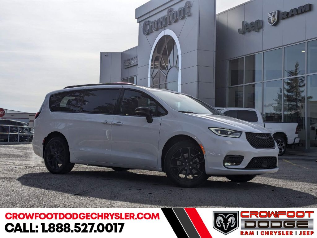 New 2024 Chrysler Pacifica Touring-L for Sale in Calgary, Alberta