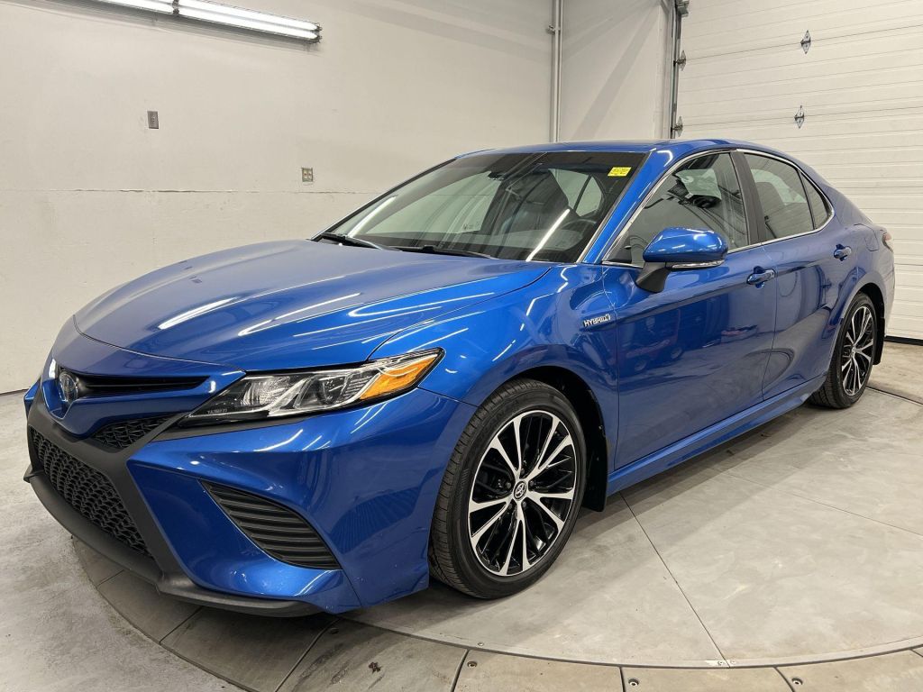 Used 2018 Toyota Camry HYBRID SE SUNROOF HTD LEATHER BLIND SPOT CARPLAY for Sale in Ottawa, Ontario