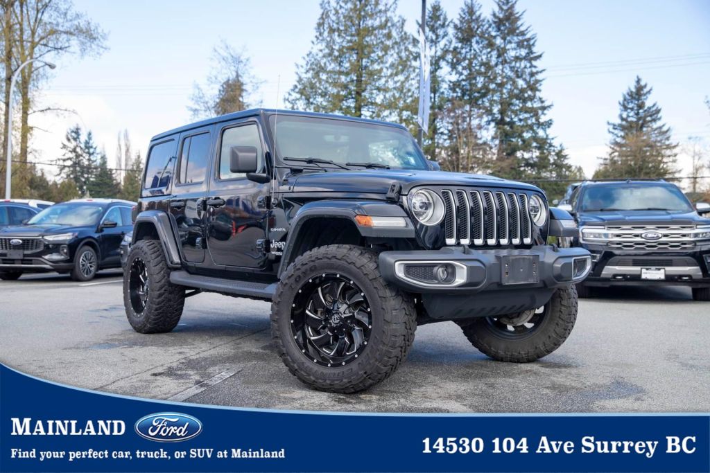 Used 2018 Jeep Wrangler Unlimited Sahara NAVI AND SOUND PACKAGE LEATHER for Sale in Surrey, British Columbia