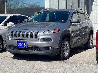 Used 2016 Jeep Cherokee North - No Accidents - Certified -  Navi - Alloy Wheels plus Extra Snow Tires on Wheels - Large Touch Screen for sale in North York, ON