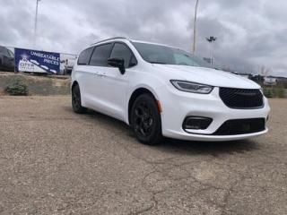 New 2024 Chrysler Pacifica Plug-in Hybrid HYBRID!!!! #35 for sale in Medicine Hat, AB