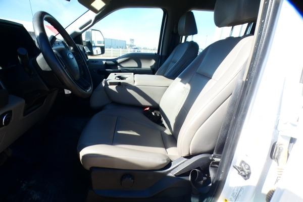 2021 Ford F-350 XL DECK TRUCK w/vinyl seats, BUC - Photo #10