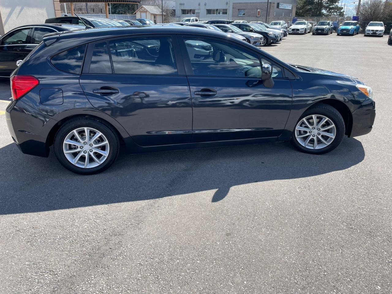 2012 Subaru Impreza 5dr HB AUTO 2.0i w-Touring NO ACCIDNET SAFETY Photo3