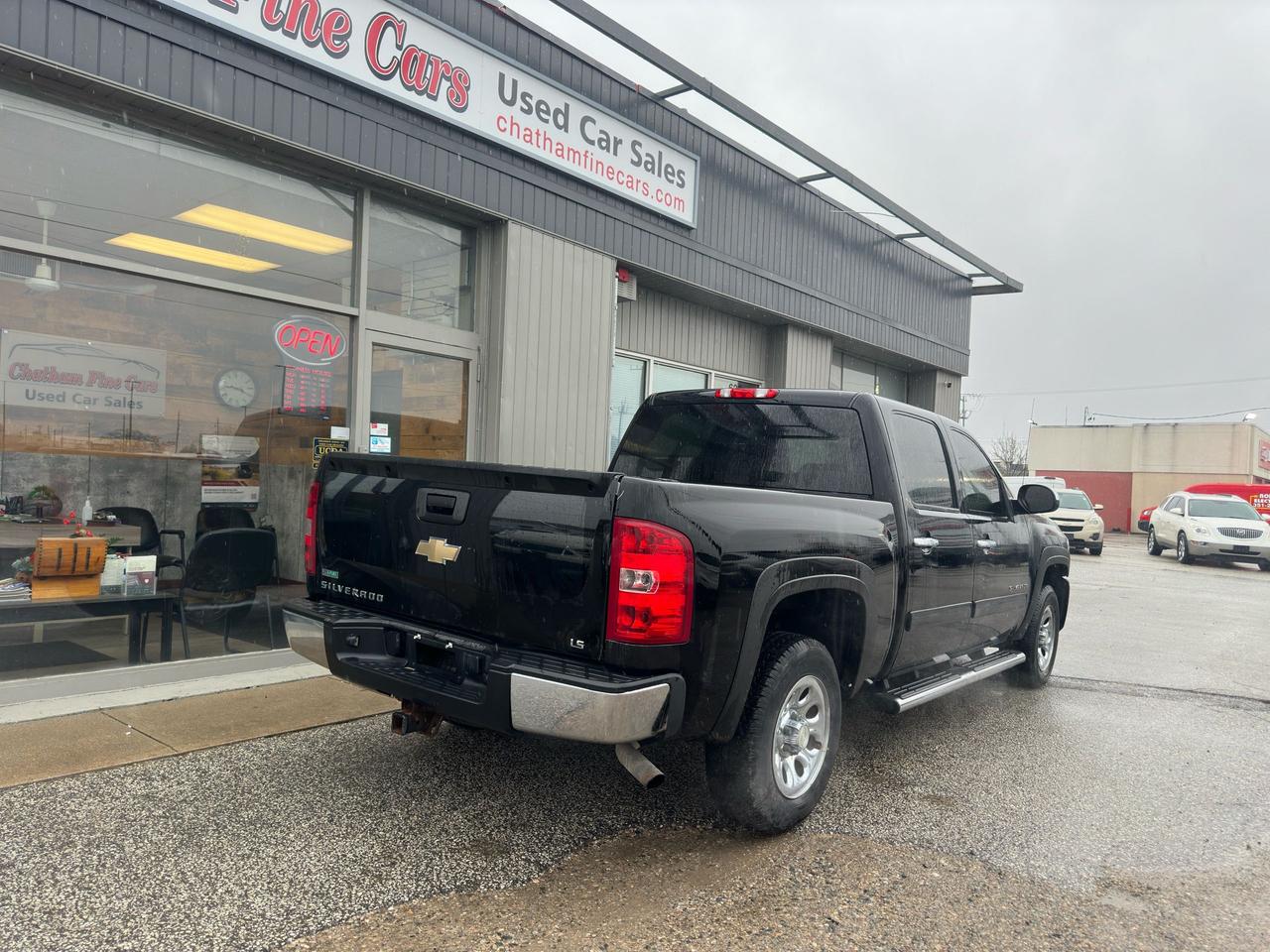 2011 Chevrolet Silverado 1500 LS Cheyenne Edition Photo