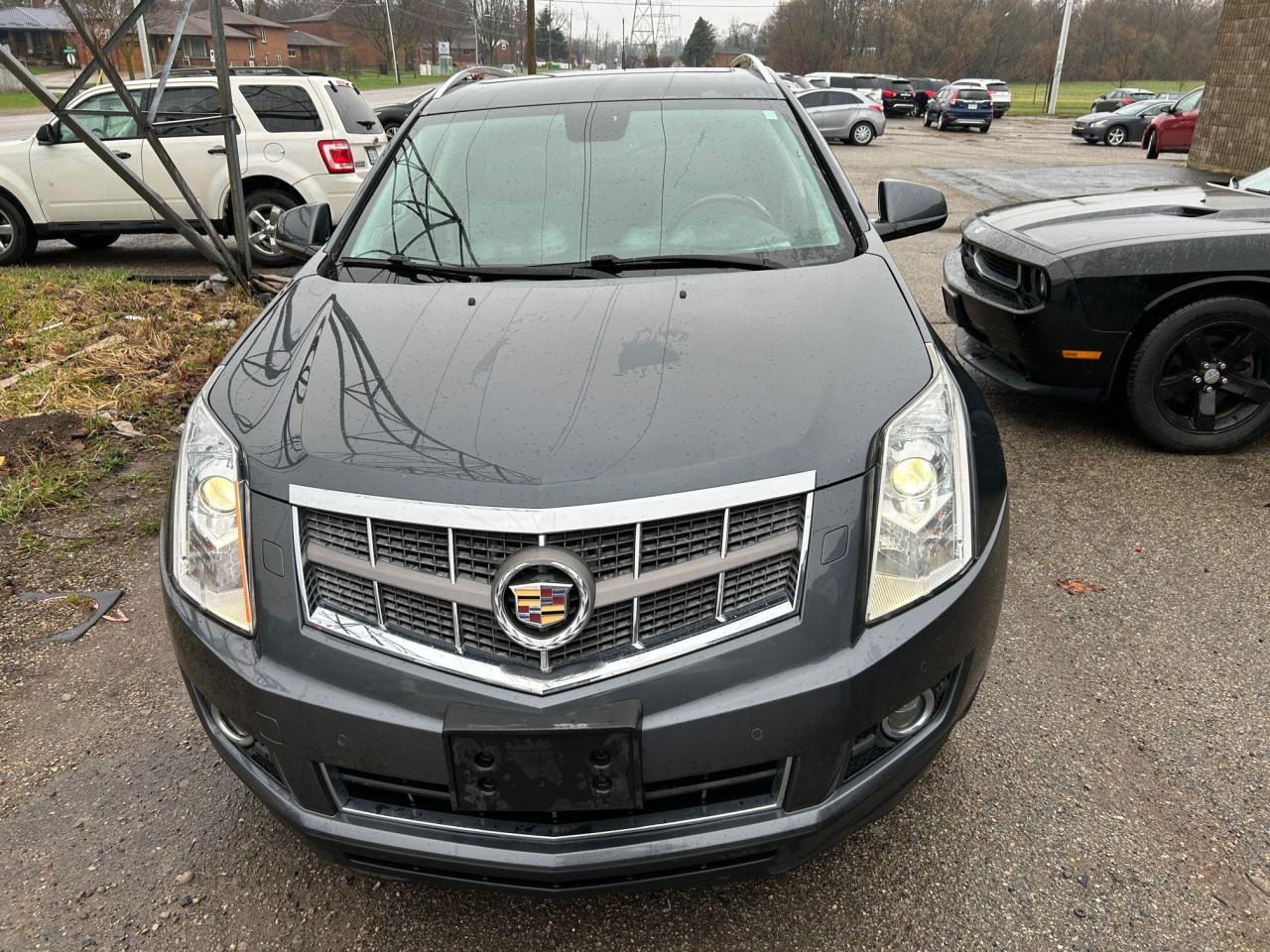 2010 Cadillac SRX 3.0 Performance FWD 4dr - Photo #2