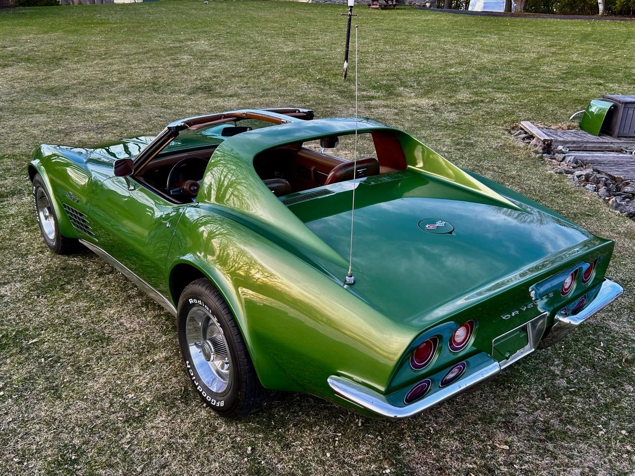 1972 Chevrolet Corvette Stingray, Manual 4 Speed, Air Car - Photo #35