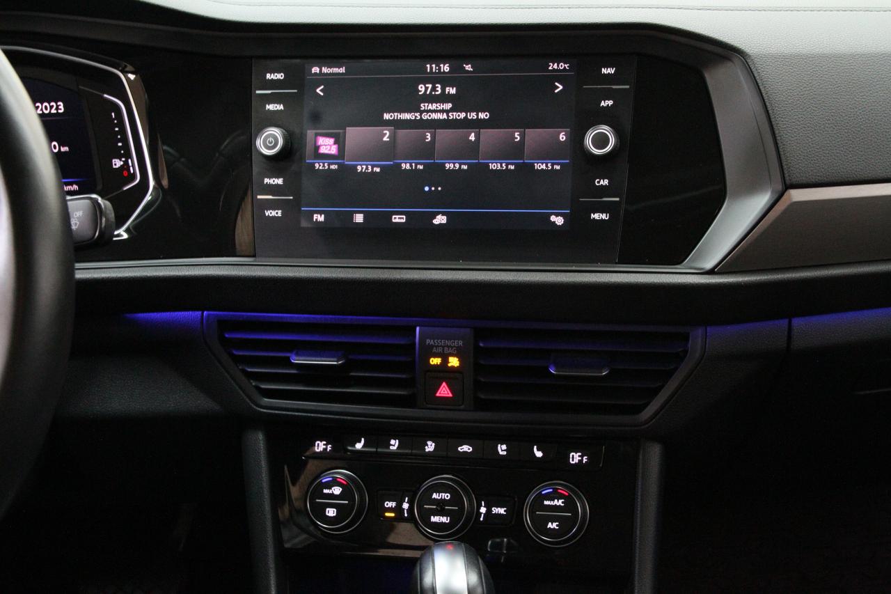 2019 Volkswagen Jetta EXECLINE | Nav | Leather | Pano roof | CarPlay