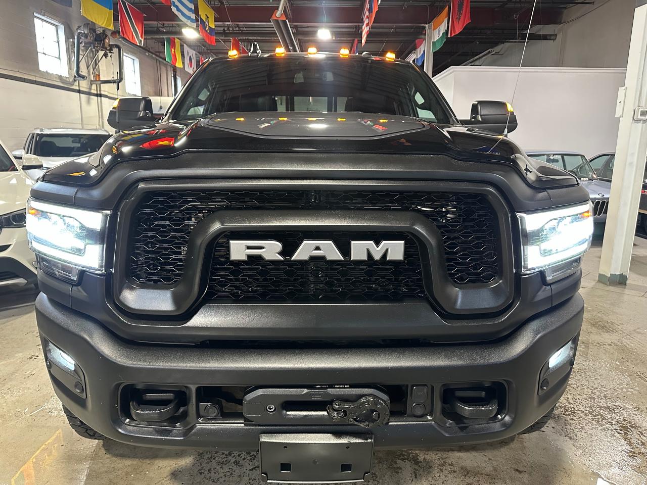 2020 RAM 2500 POWER WAGON 4X4 CREW CAB 6'4" BOX - Photo #2