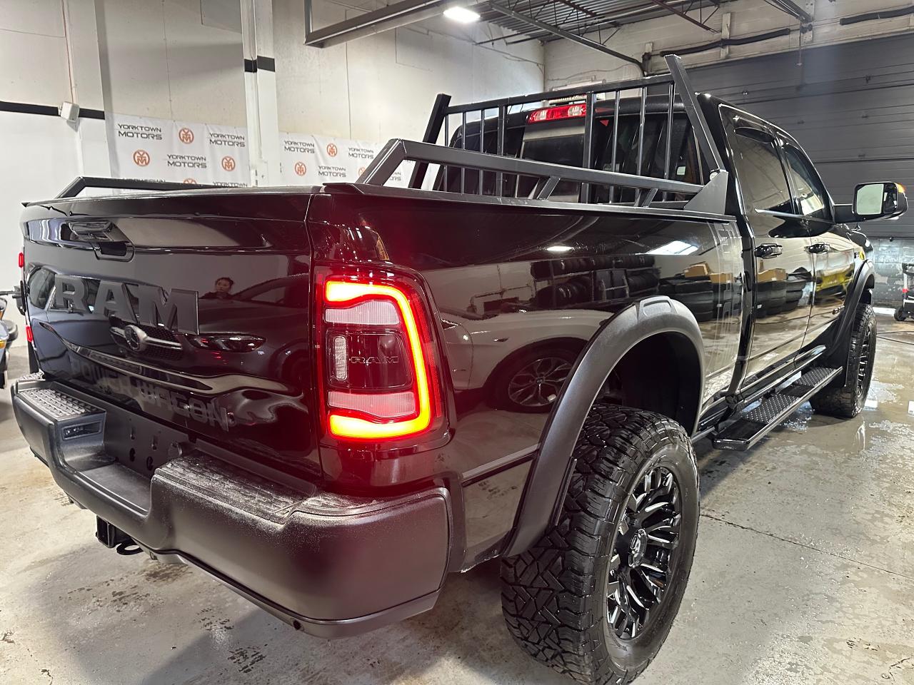 2020 RAM 2500 POWER WAGON 4X4 CREW CAB 6'4" BOX - Photo #9