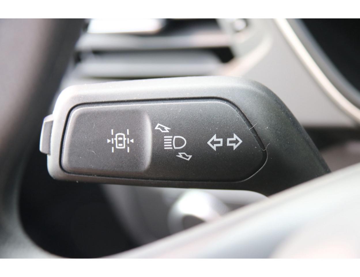 2020 Ford Escape SE AWD - Photo #43