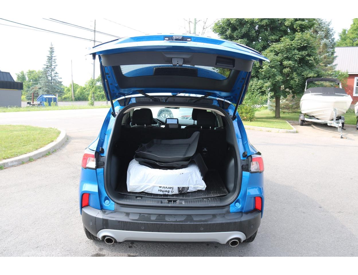 2020 Ford Escape SE AWD Photo