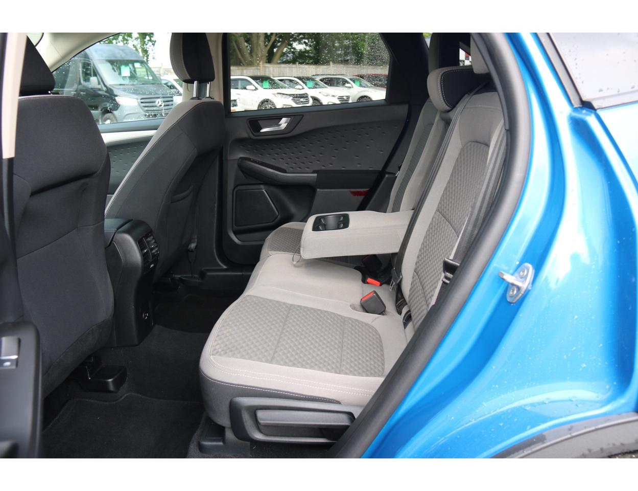 2020 Ford Escape SE AWD Photo