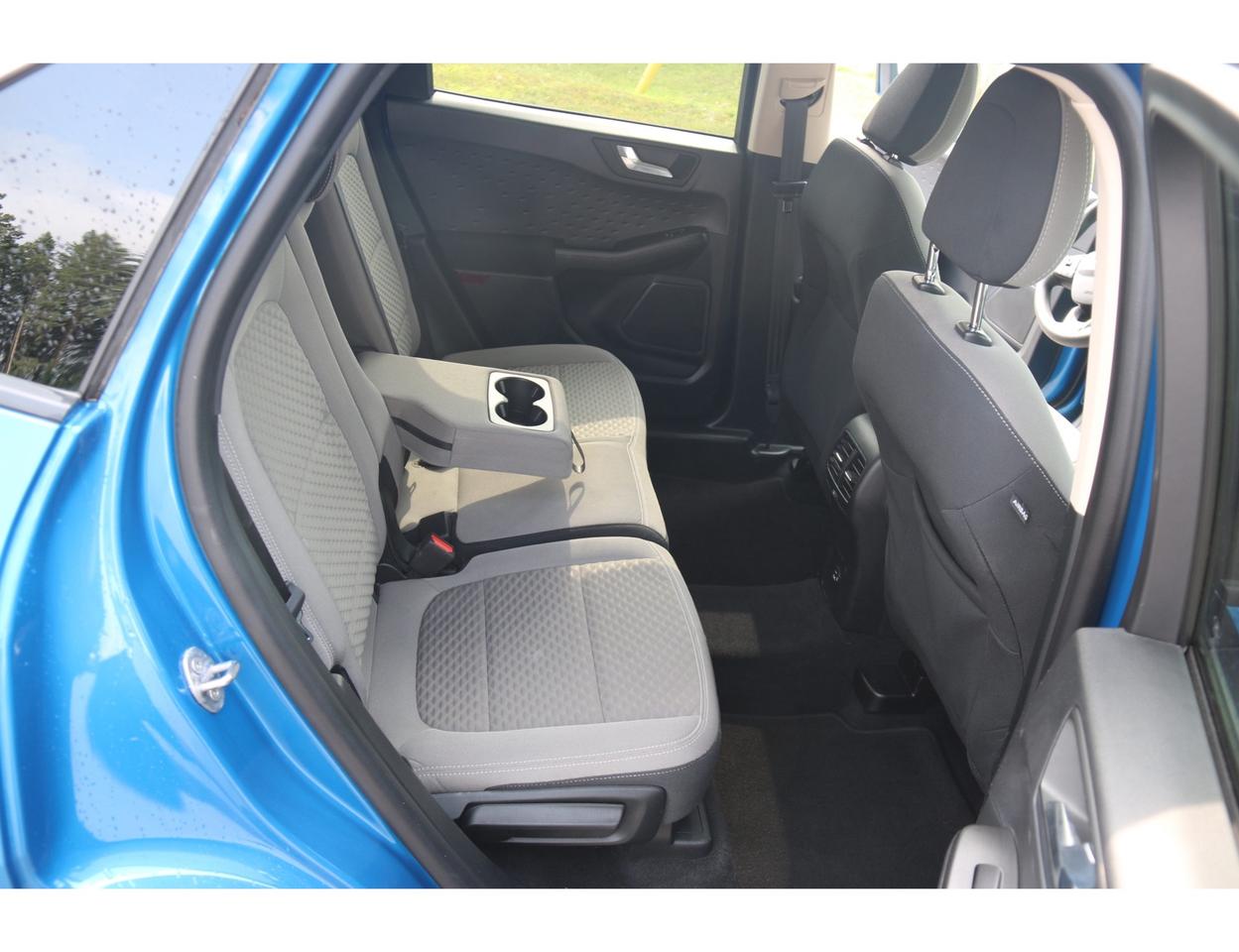 2020 Ford Escape SE AWD Photo