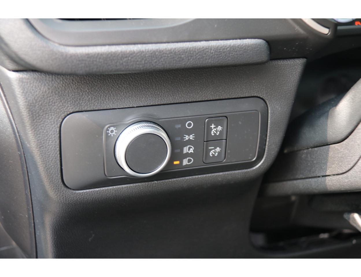 2020 Ford Escape SE AWD Photo