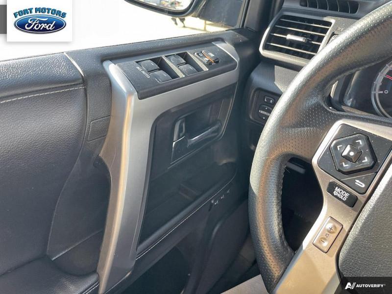 2018 Toyota 4Runner SR5  - Leather Seats -  Navigation Photo5