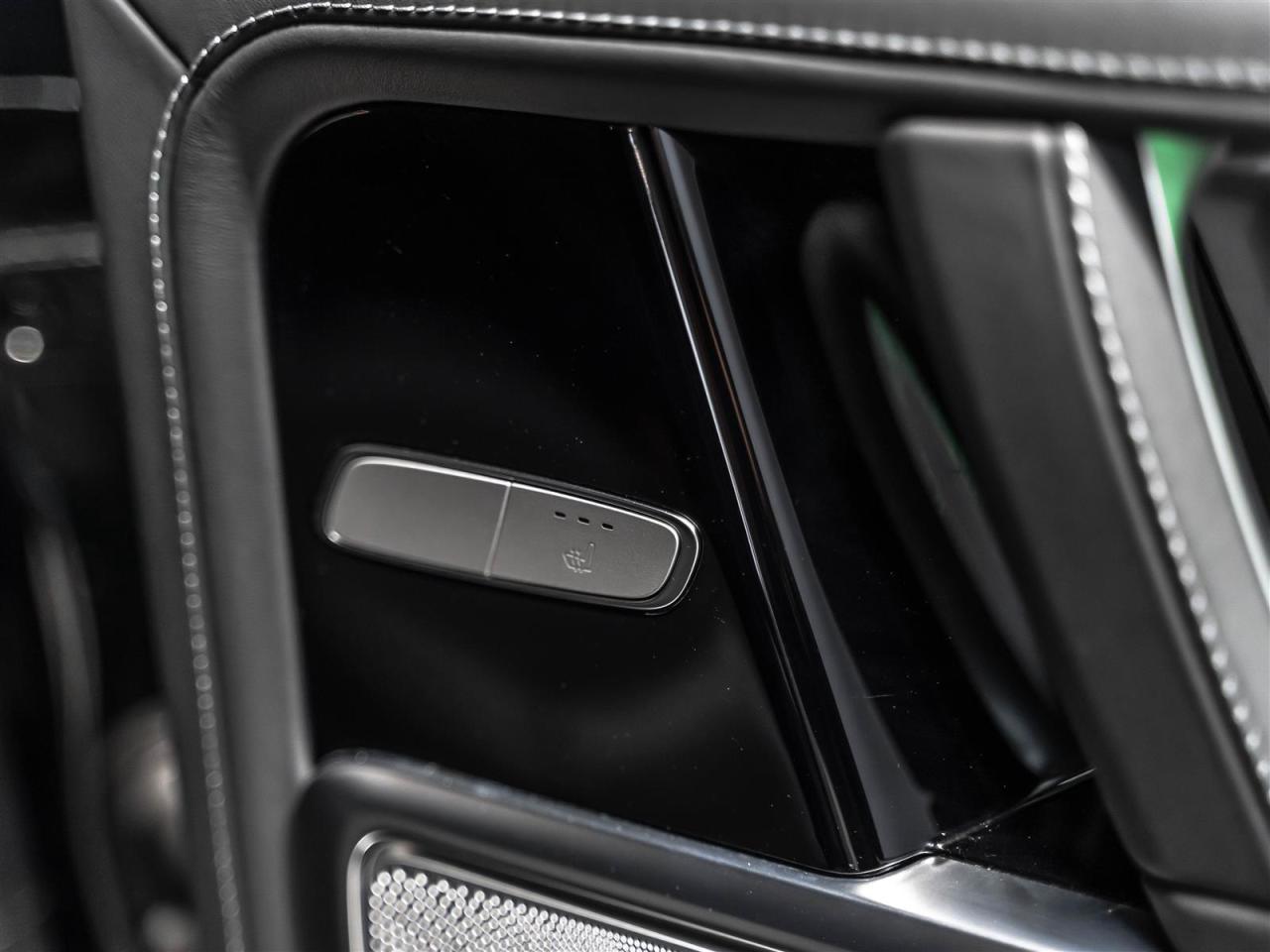 2022 Mercedes-Benz G63 AMG AMG G 63|NIGHT PKG|BULL BAR|DISTRONIC|MASSAGE|360CAM|EXCLUSIVE Photo