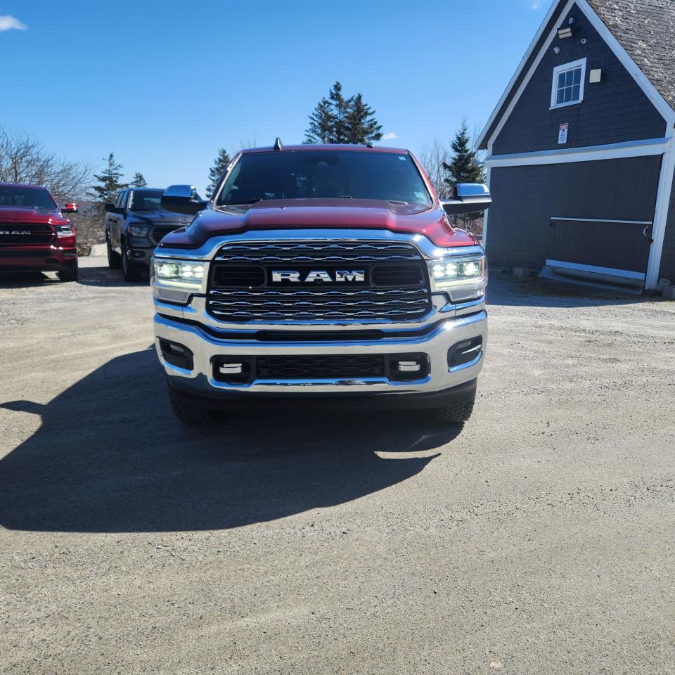 2019 RAM 2500 4x4 Crew Cab 6'4" Box Photo18