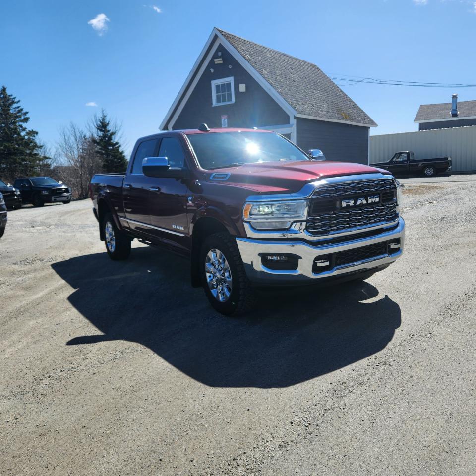 2019 RAM 2500 4x4 Crew Cab 6'4" Box Photo12