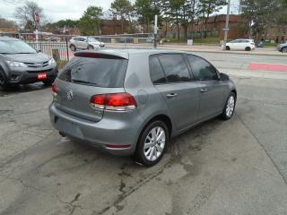 2012 Volkswagen Golf WELL MAINTAINED/ LOW KM / FUEL SAVER /NO ACCIDENT - Photo #5