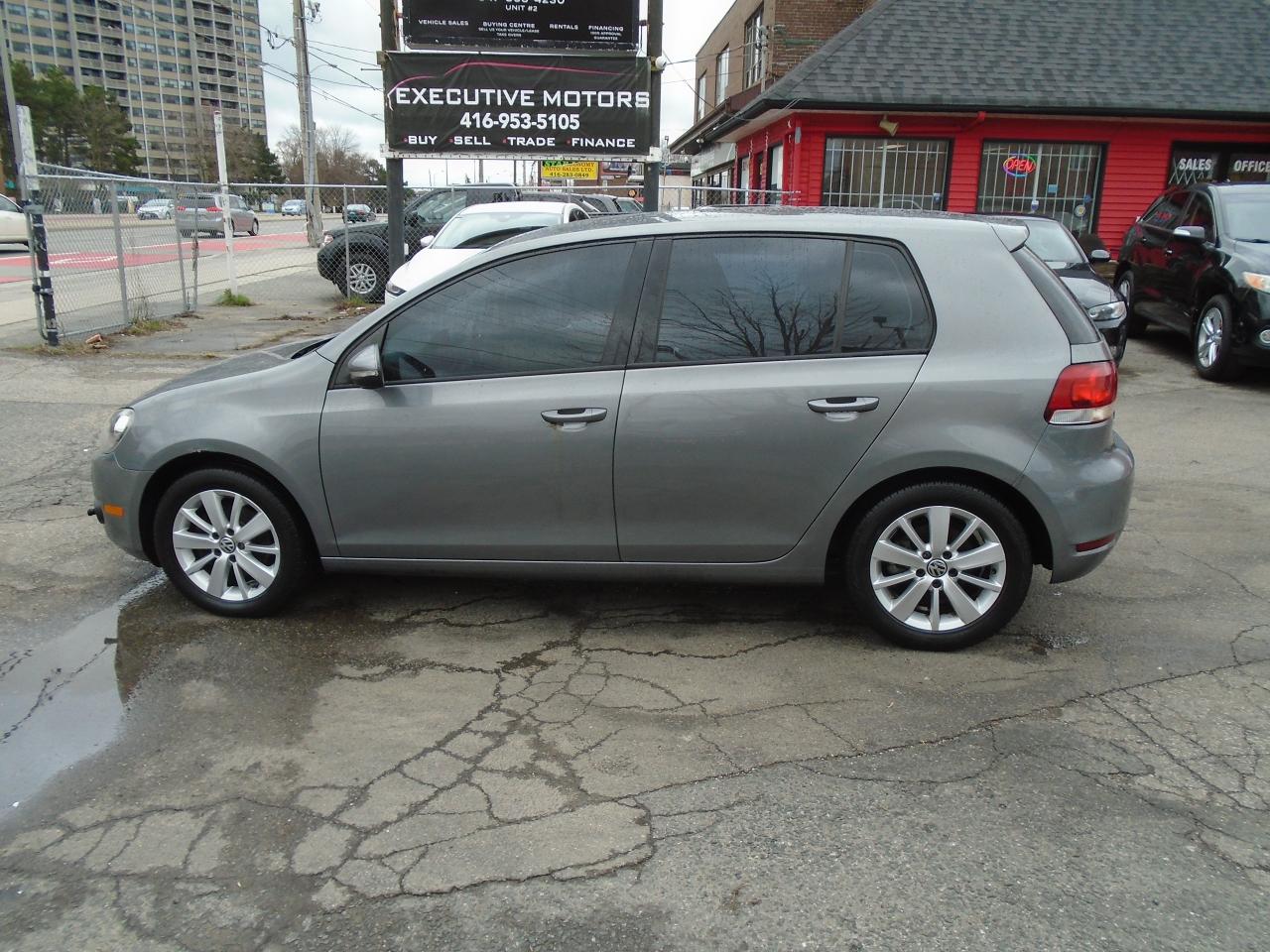 2012 Volkswagen Golf WELL MAINTAINED/ LOW KM / FUEL SAVER /NO ACCIDENT - Photo #8