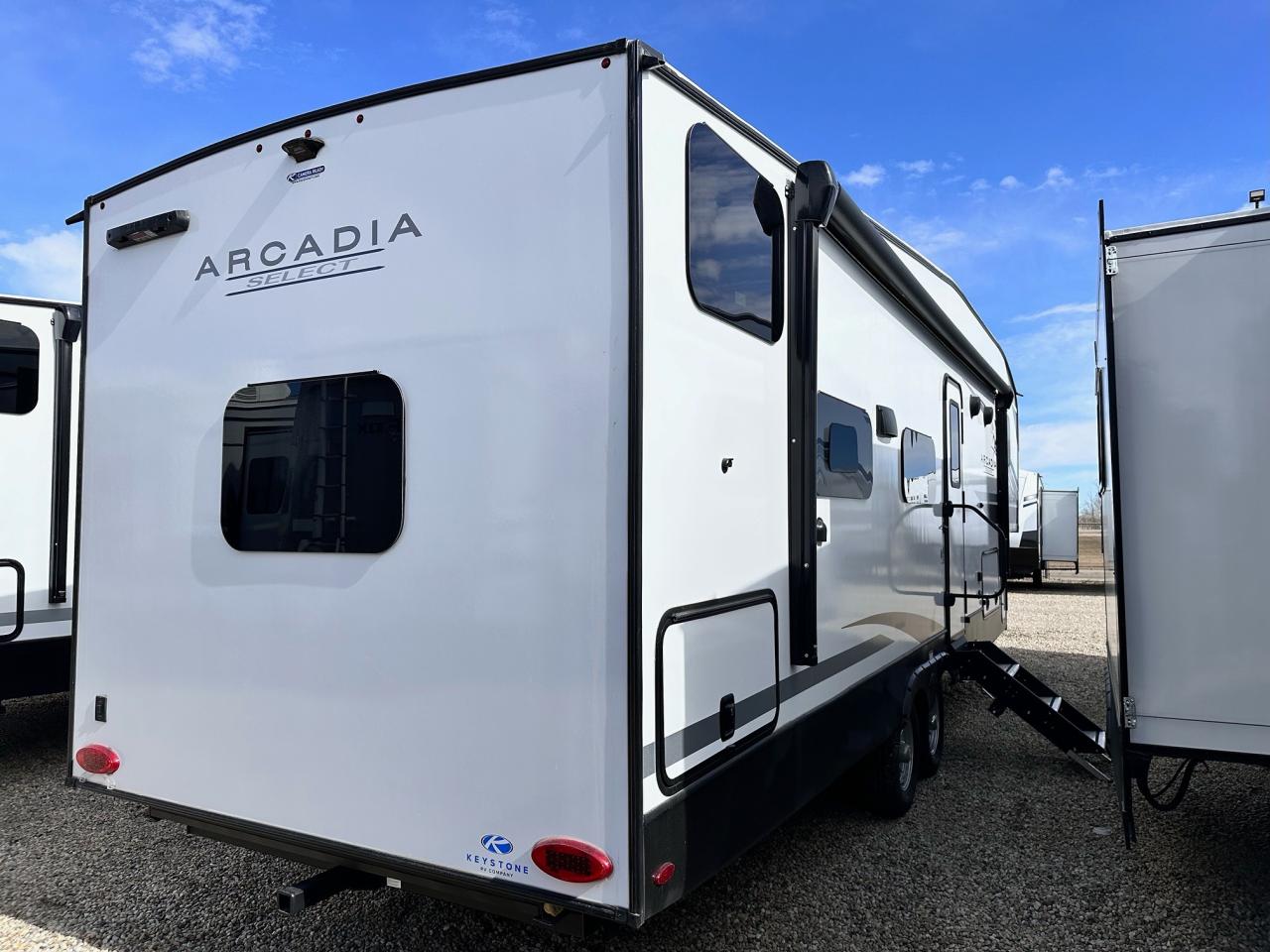 New 2024 Arcadia Select 27SBH in Camrose, Alberta. Selling for 59,900