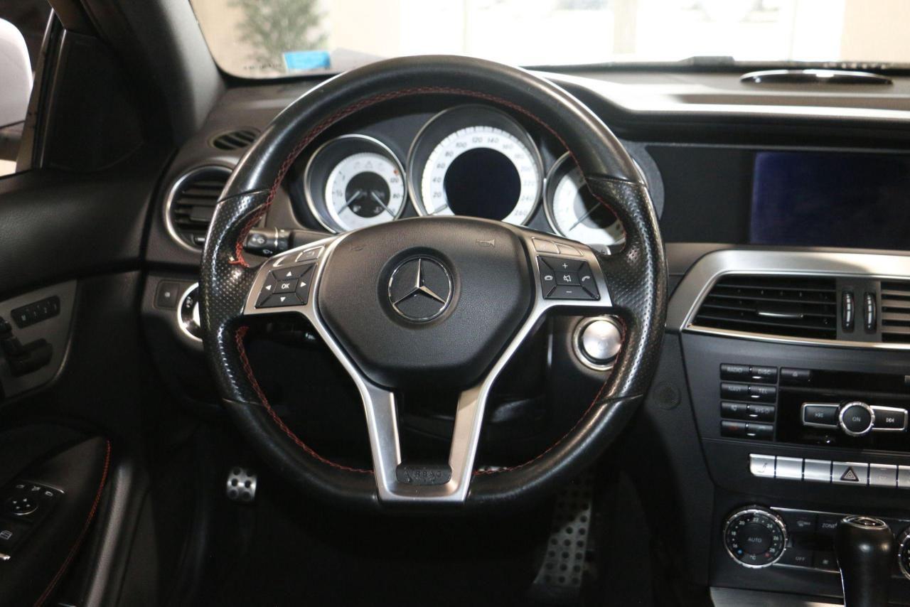 2015 Mercedes-Benz C-Class C350 4MATIC - AMG|BLINDSPOT|LANEKEEP|PANO|CAMERA - Photo #8