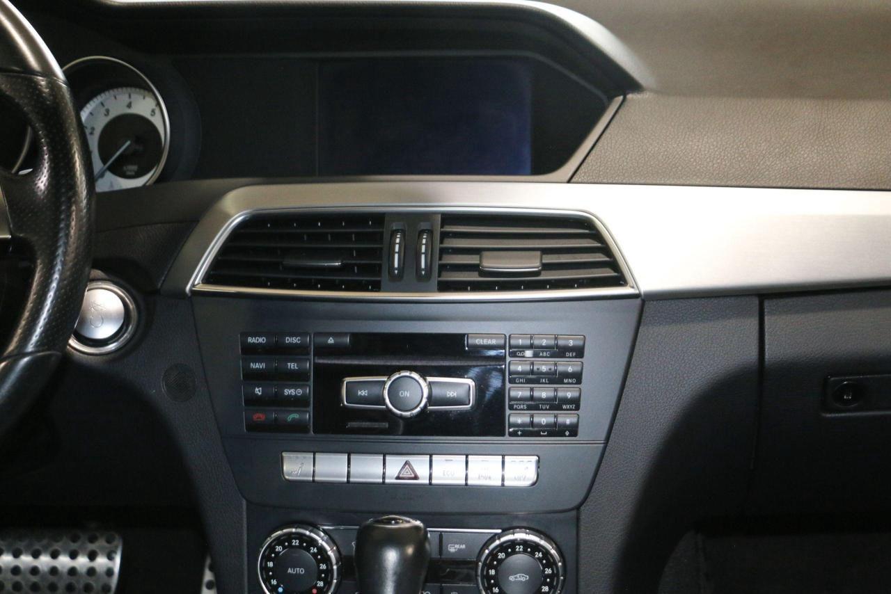 2015 Mercedes-Benz C-Class C350 4MATIC - AMG|BLINDSPOT|LANEKEEP|PANO|CAMERA - Photo #9