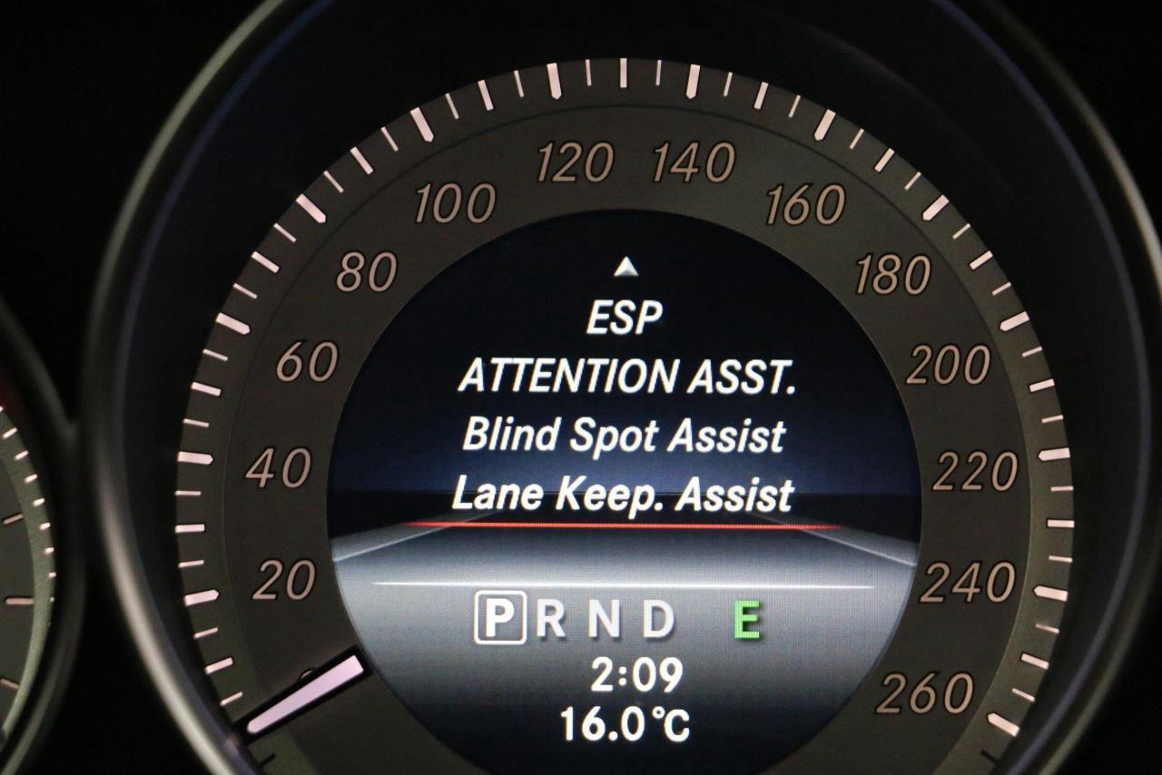 2015 Mercedes-Benz C-Class C350 4MATIC - AMG|BLINDSPOT|LANEKEEP|PANO|CAMERA - Photo #12