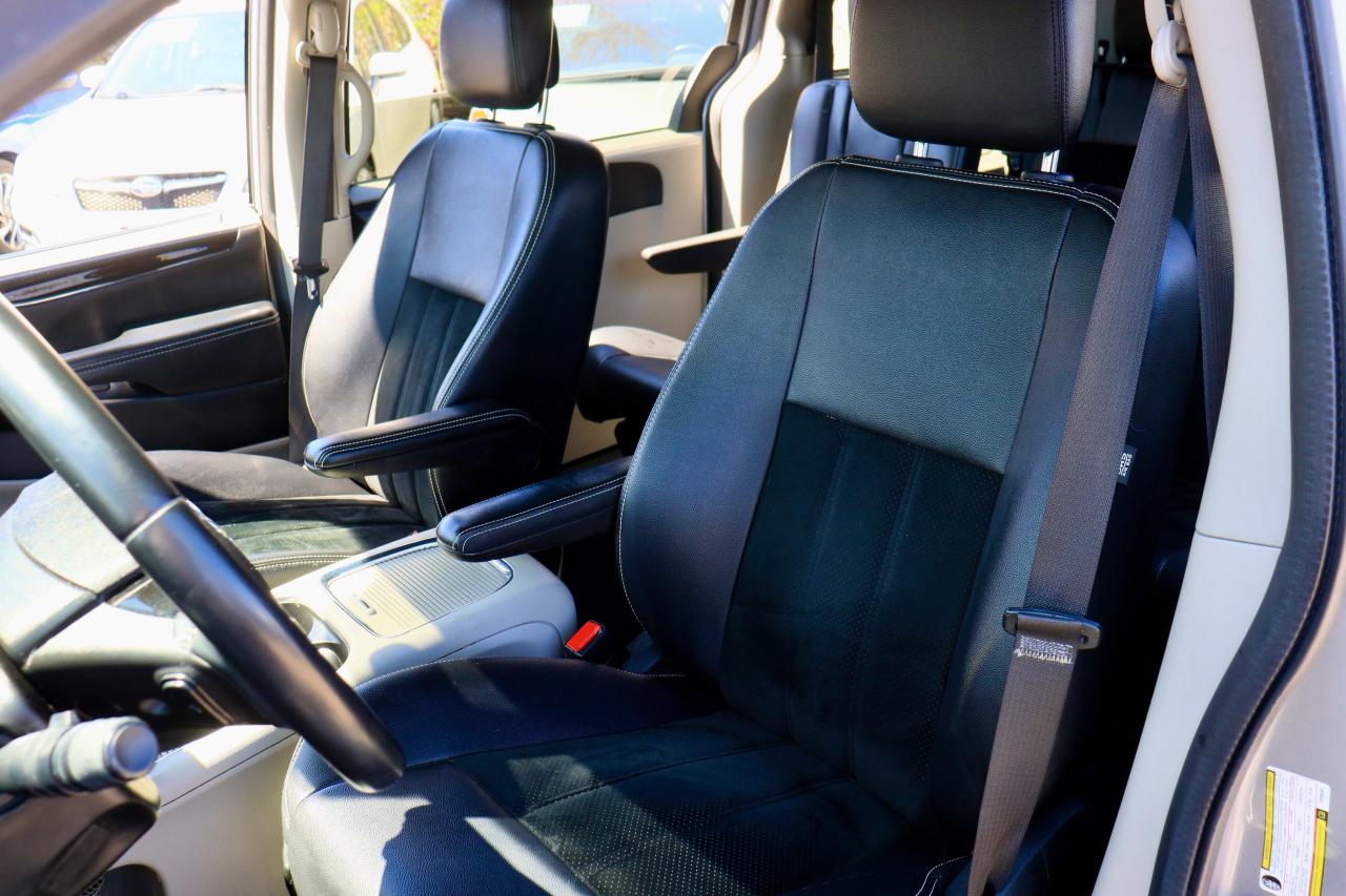 2018 Dodge Grand Caravan SXT Premium + | Leather | DVD | Nav | Pwr Doors ++ Photo25