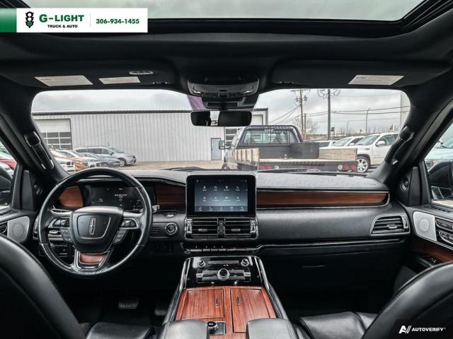 2019 Lincoln Navigator Limited Photo22