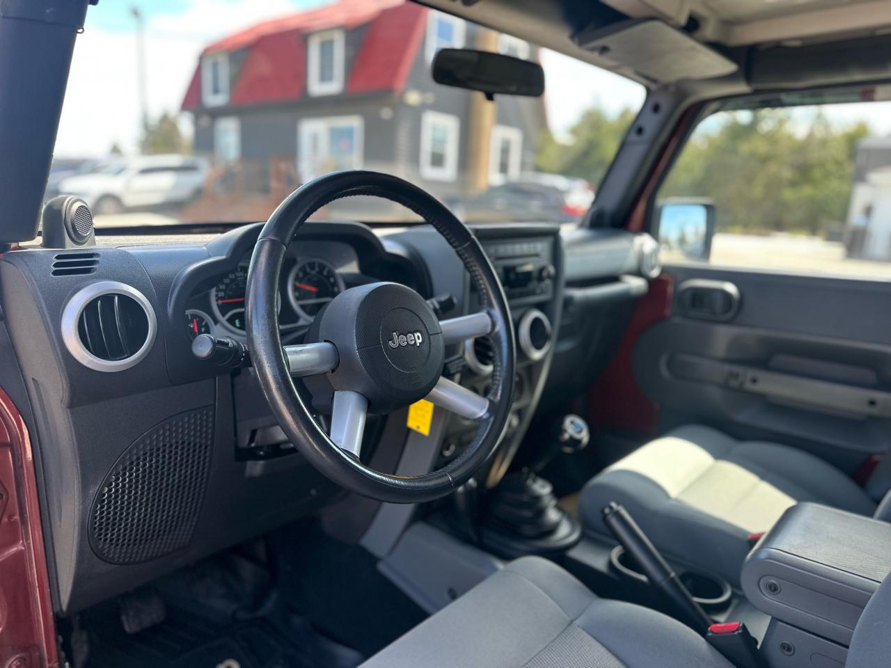 2009 Jeep Wrangler 4WD Sahara Manual Photo