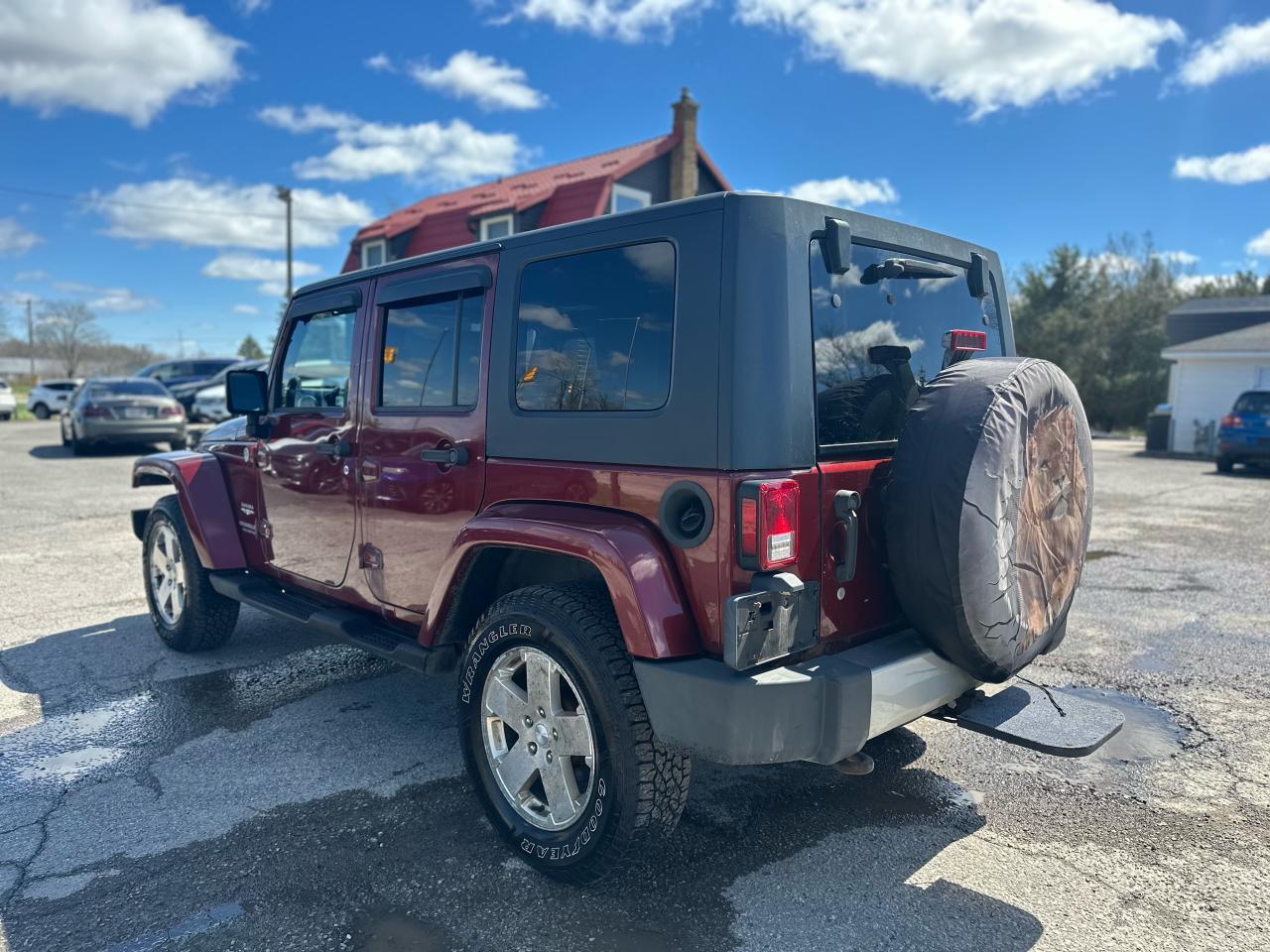 2009 Jeep Wrangler 4WD Sahara Manual Photo4