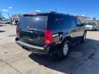 2011 GMC Yukon XL SLT**LEATHER**RUNS/DRIVES GREAT**AS IS SPECIAL - Photo #5