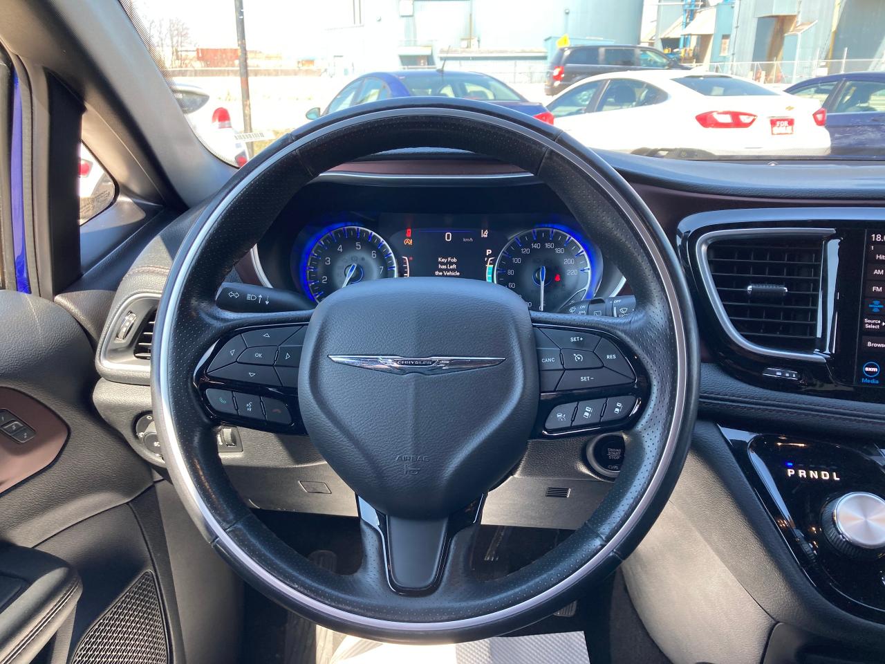 2020 Chrysler Pacifica Limited - Photo #22
