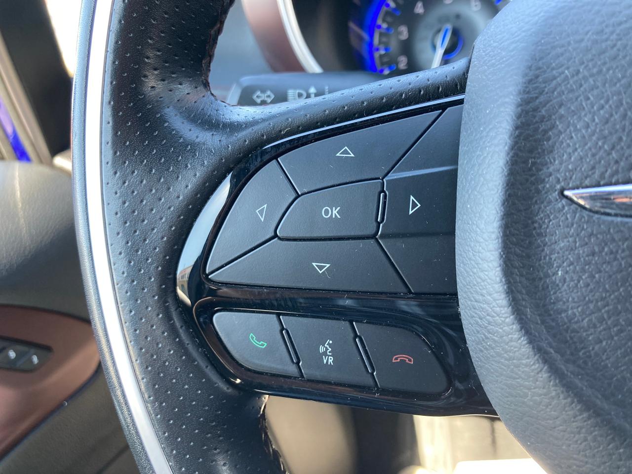 2020 Chrysler Pacifica Limited - Photo #31