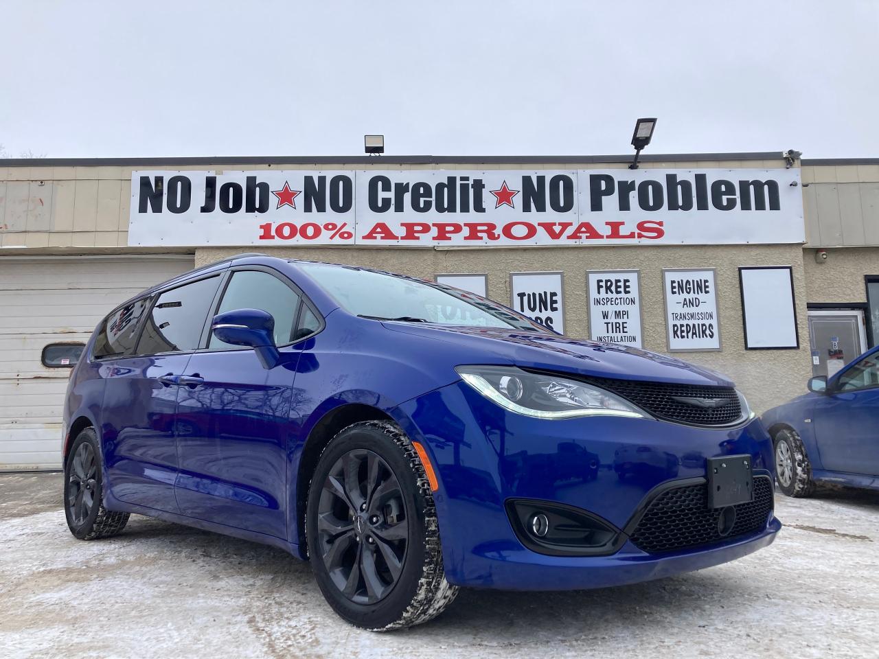 Used 2020 Chrysler Pacifica Limited for sale in Winnipeg, MB