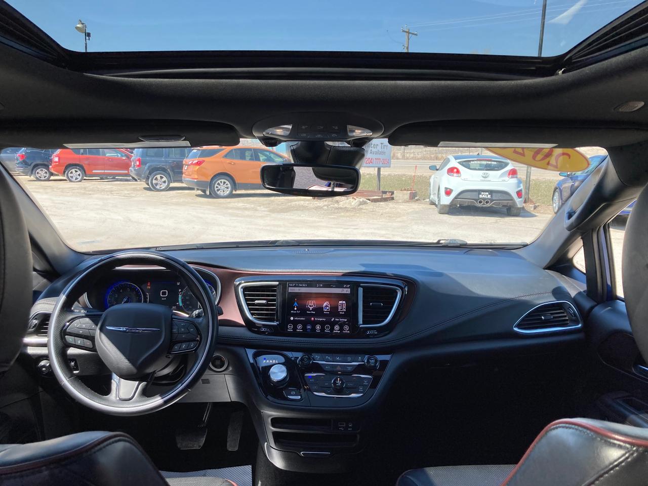 2020 Chrysler Pacifica Limited - Photo #7