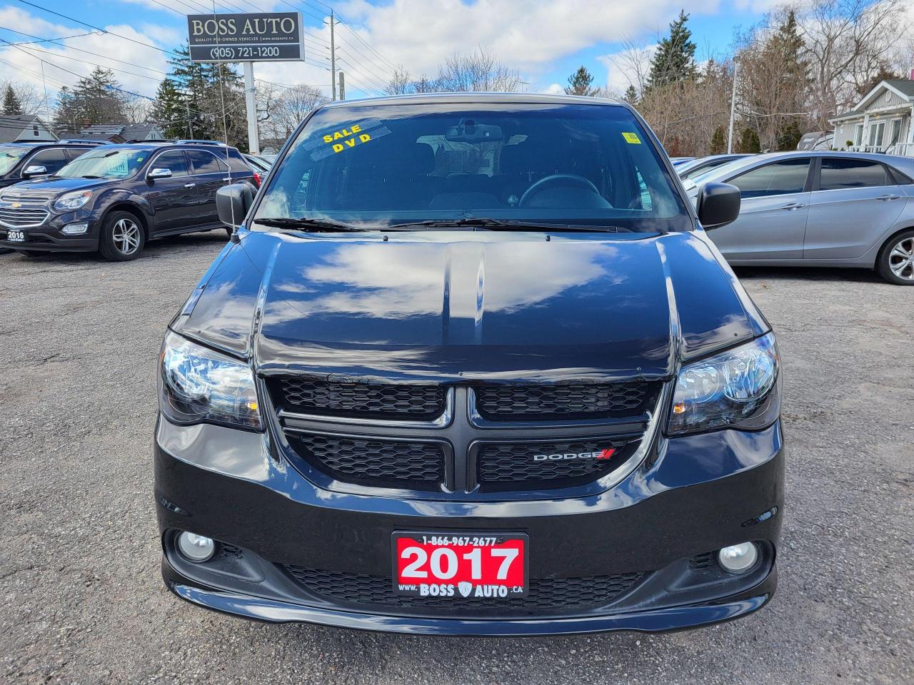 2017 Dodge Grand Caravan SXT Photo